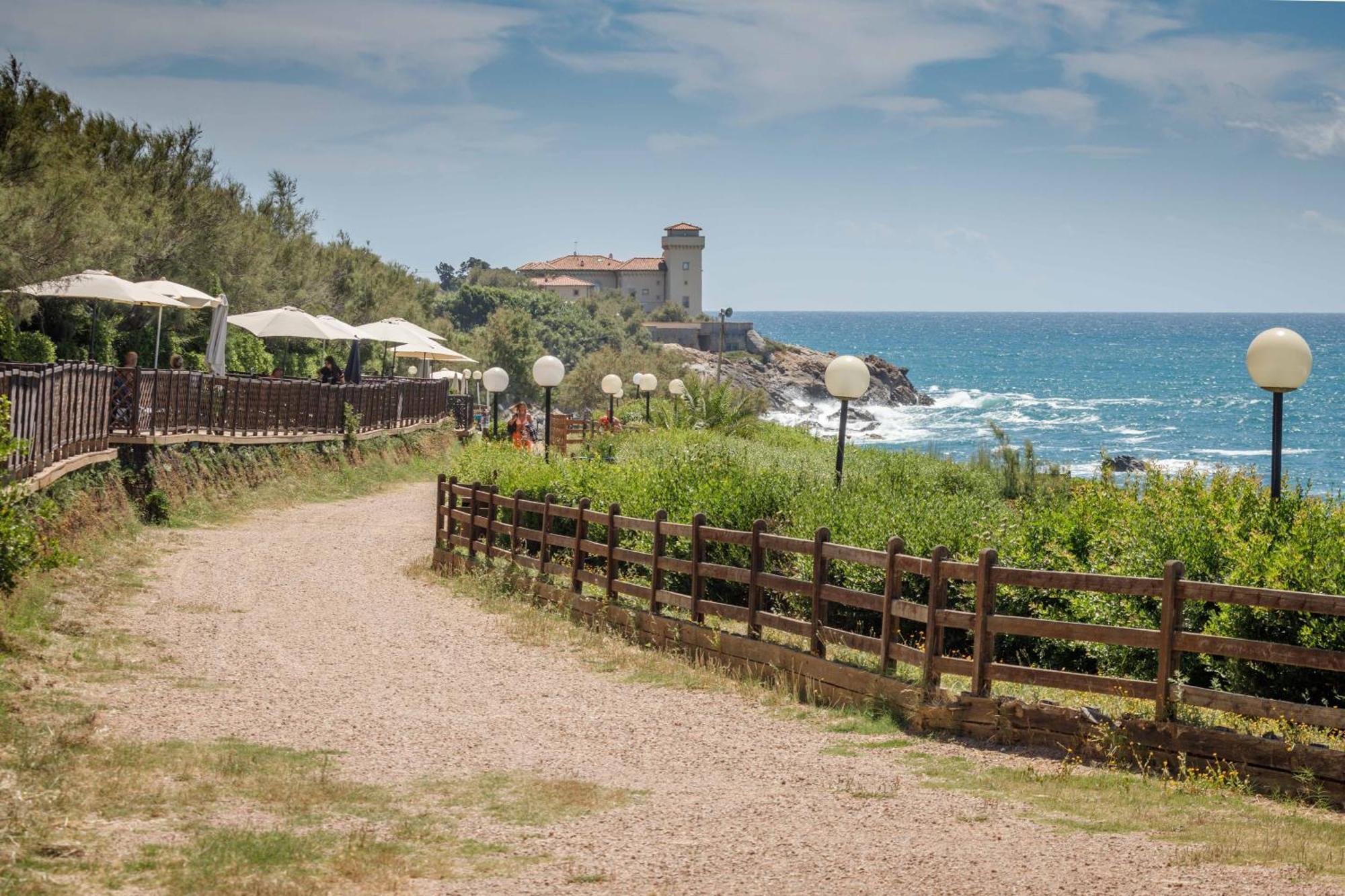 Villaggio Miramare ليفورنو المظهر الخارجي الصورة